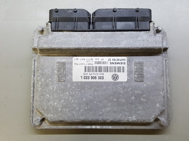 ECU Siemens 5WP40194 07 03E906033L